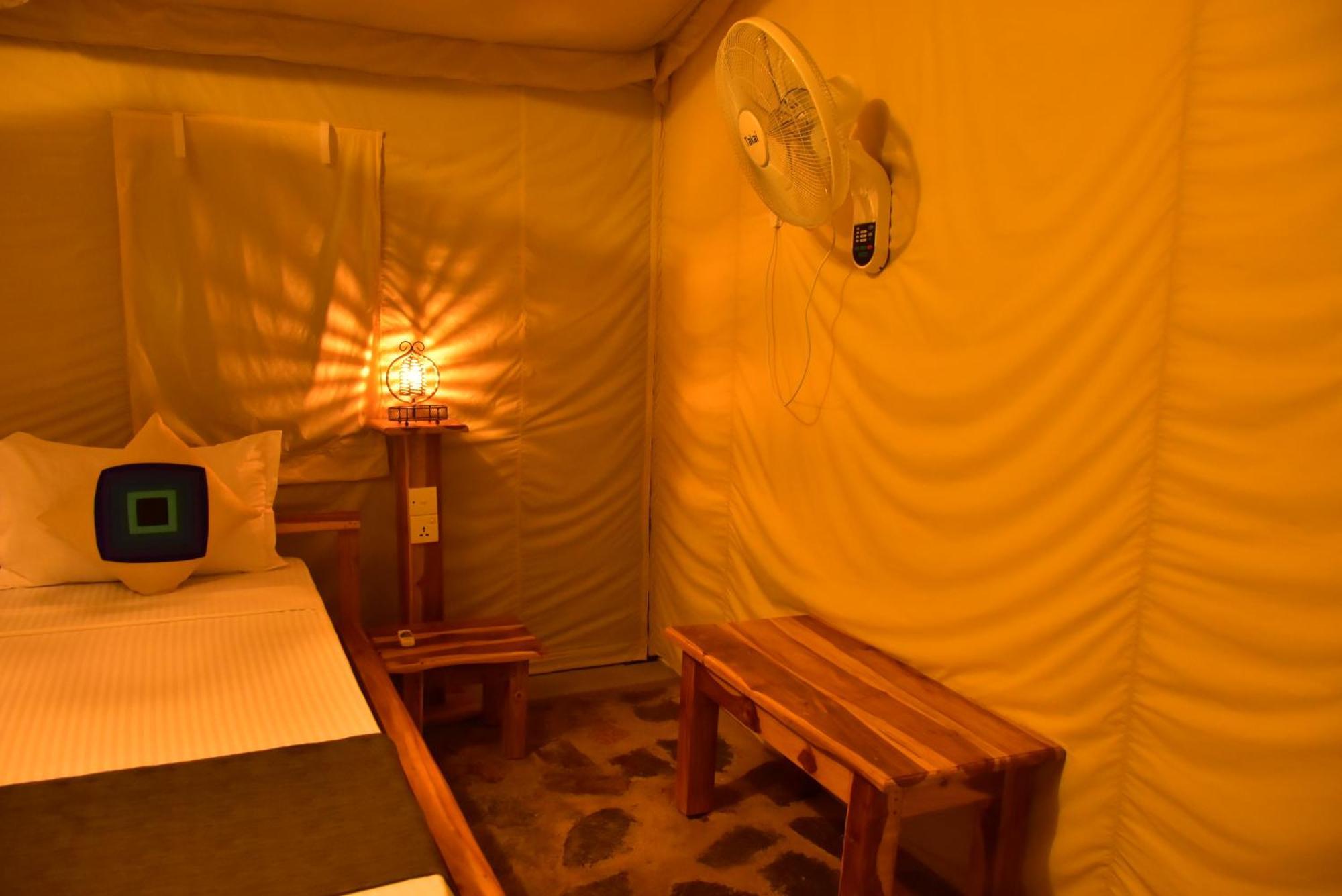Jungle View River Camping Udawalawe Exterior foto